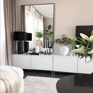 Meet your Posher, Mara